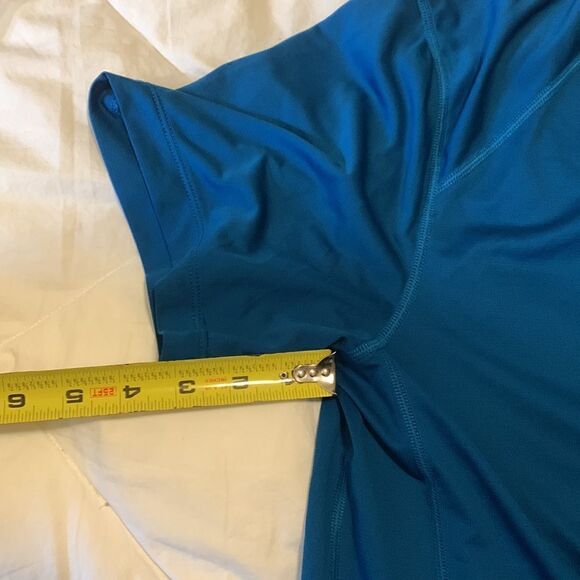 MOUNTAIN HARDWEAR, workout T, light and breathable, men’s large, aqua blue - Picture 12 of 14